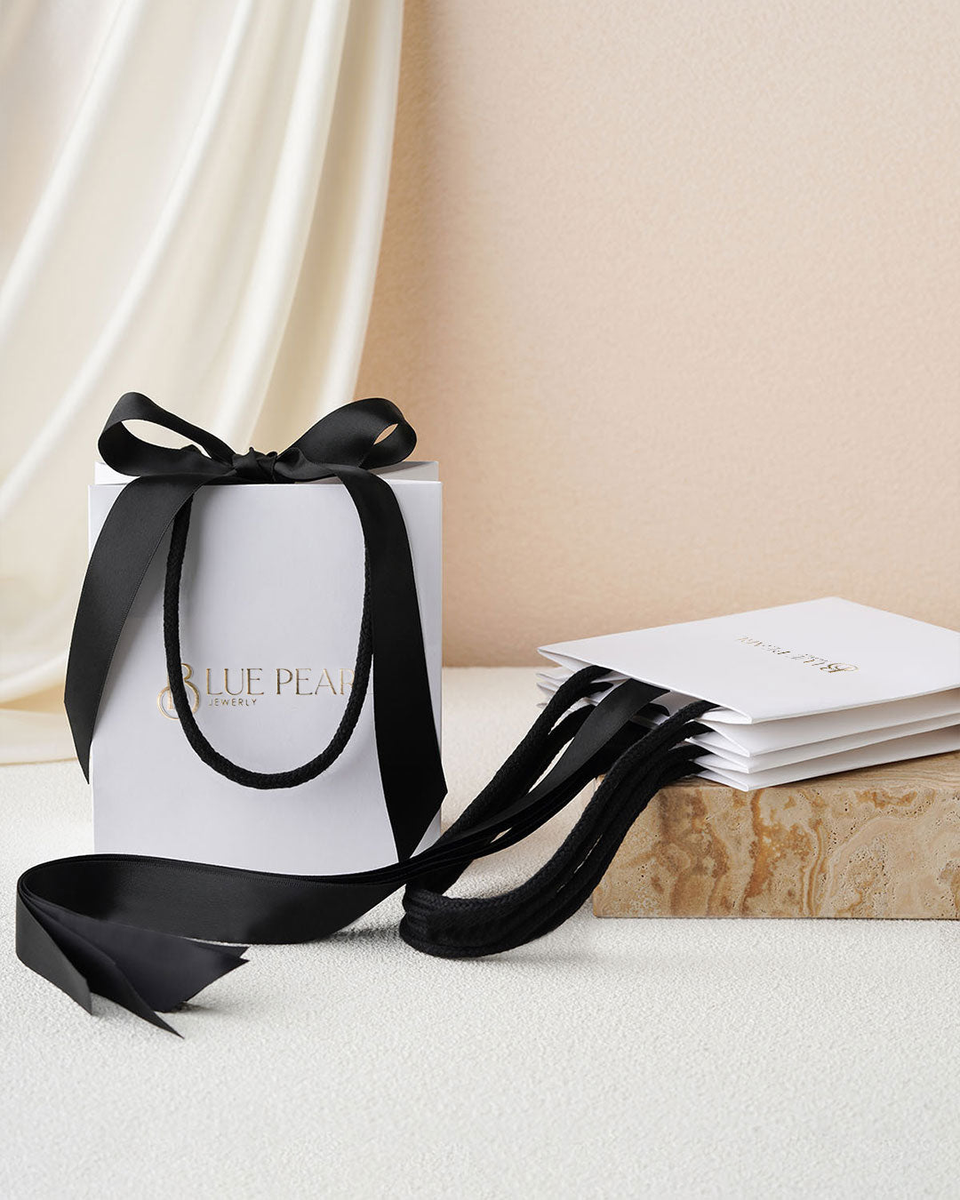 Custom Luxury Jewelry Packaging Set – by Imprint