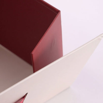 Custom Foldable Rigid Box – Luxury Branded Packaging Solution (MOQ 500 pcs)