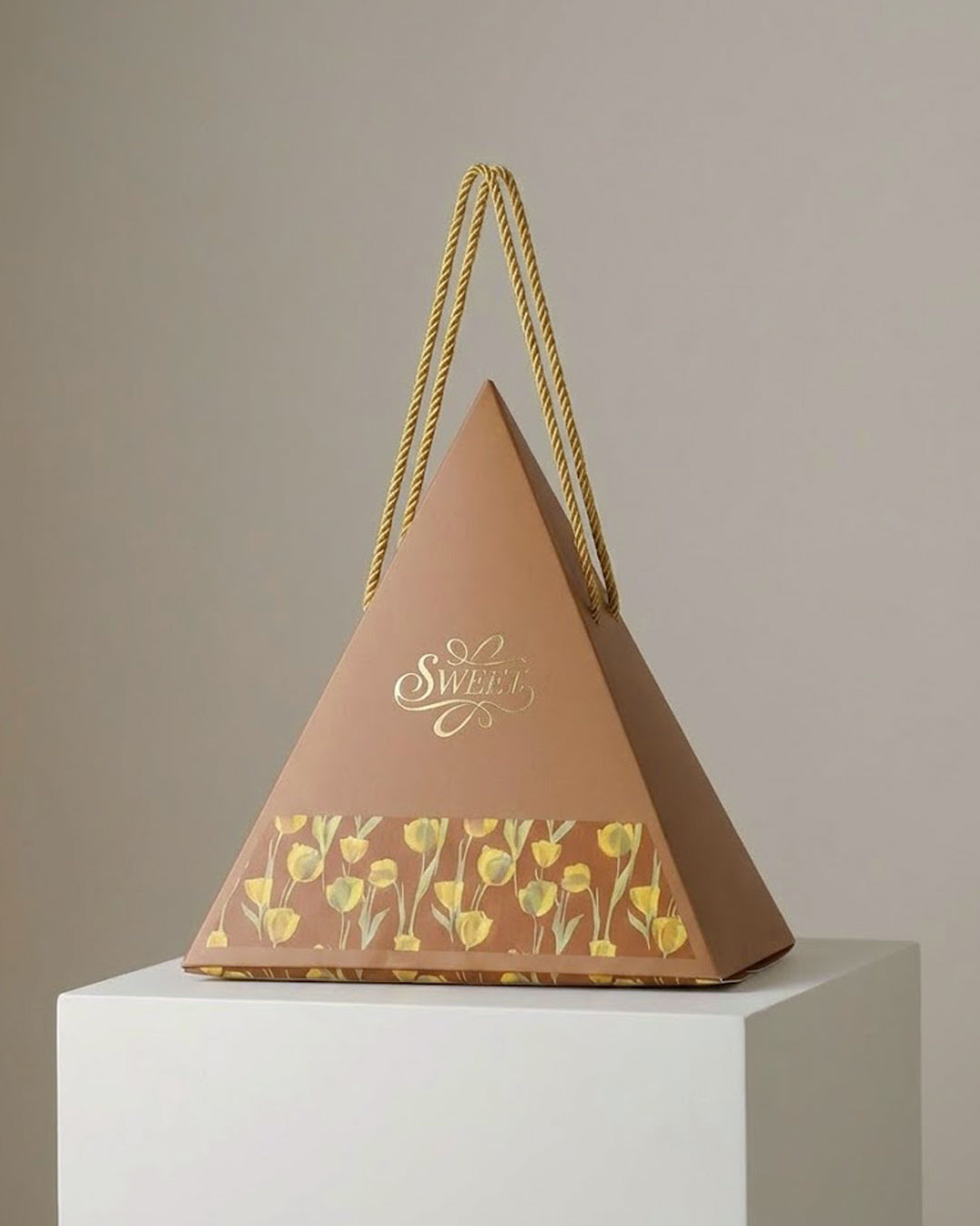 Custom Pyramid Gift Box with Handle – Luxury Folding Packaging (MOQ 500 pcs)